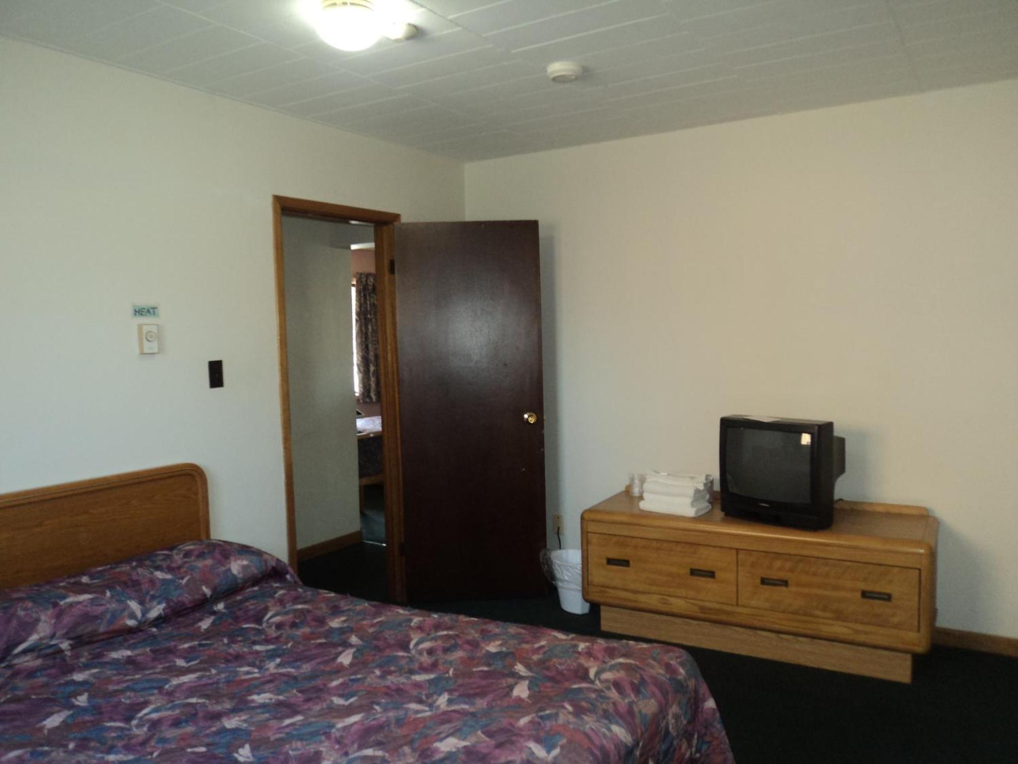 Oasis Motel By The Falls Niagara Falls Exterior photo